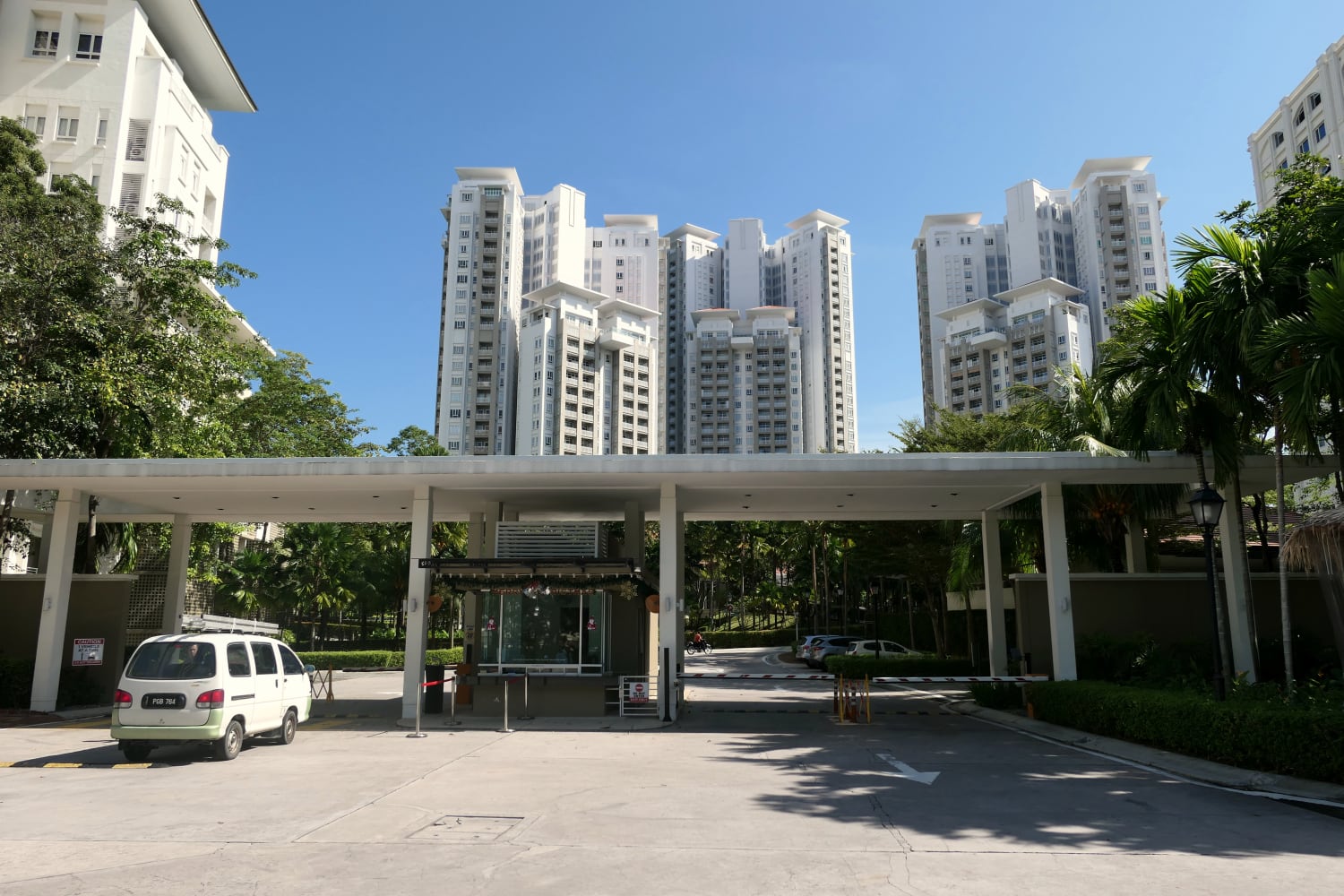Quayside Seafront Condominium Guardhouse