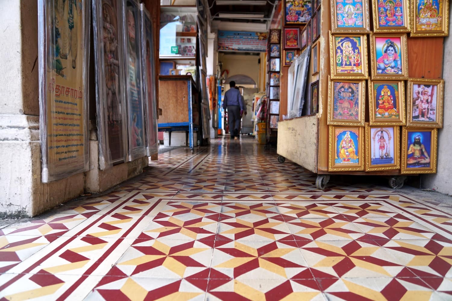 Kachelboden Little India