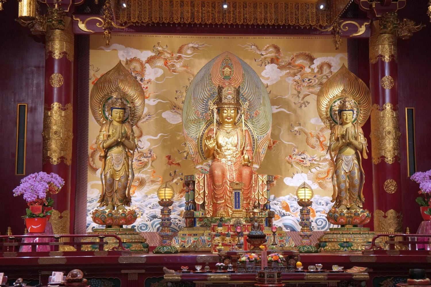 Buddha Tooth Relic Innen