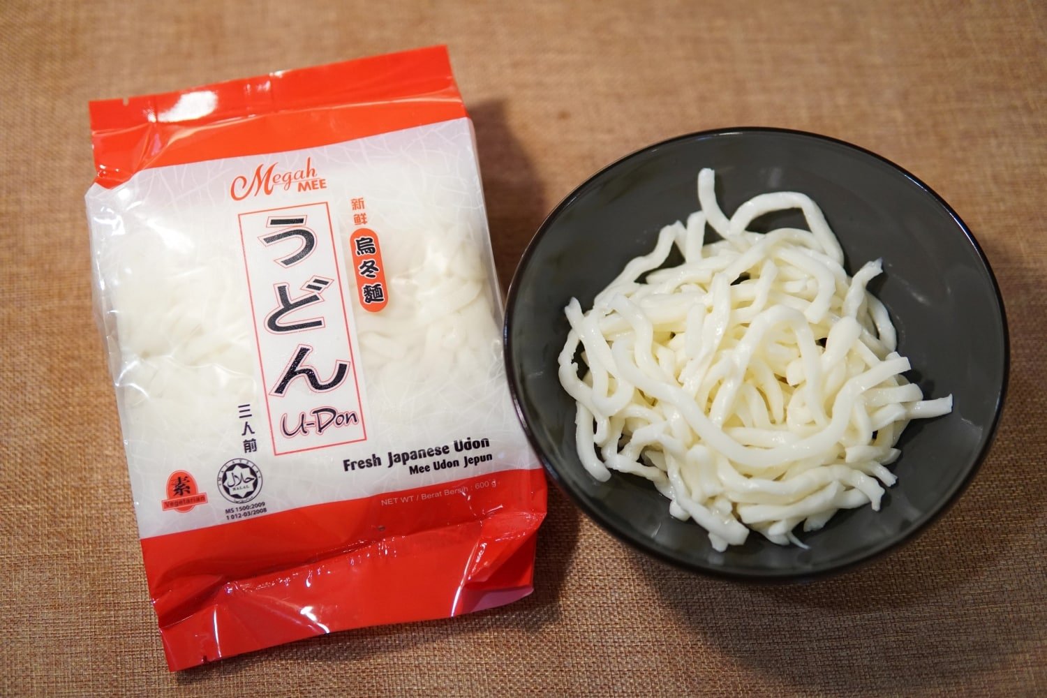 Udon Nudeln